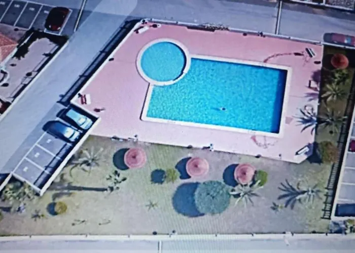 Quadro-pool-barbeque-torrevieja-pmt07 Hébergement de vacances Torrevieja